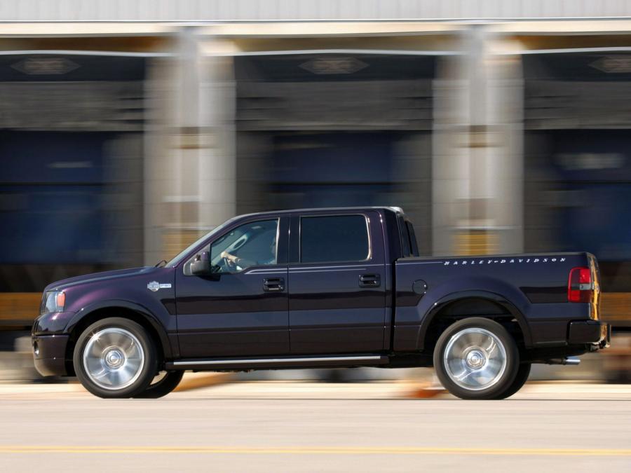  Ford F-150 Harley-Davidson SuperCrew 2007 года  (фото 19 из 29)